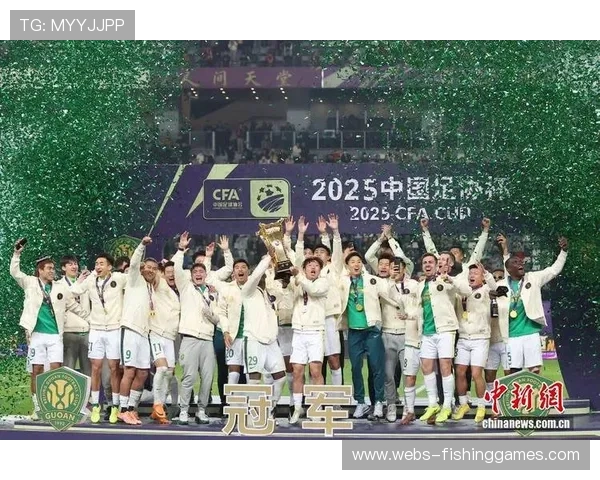 北京国安第五次夺得中国足协杯冠军,法比奥上演帽子戏法